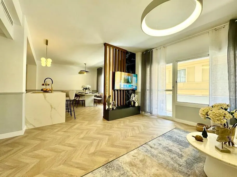 4Bd Central Soho Luxe Retreat Terrace 2Bh & Ac Málaga Appartamento